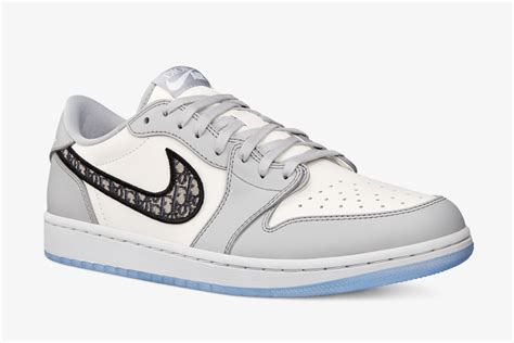 aird dior|jordan 1 dior low price.